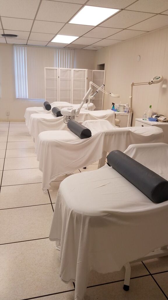 Skin Care courses Esthetics training The Beauty Institute